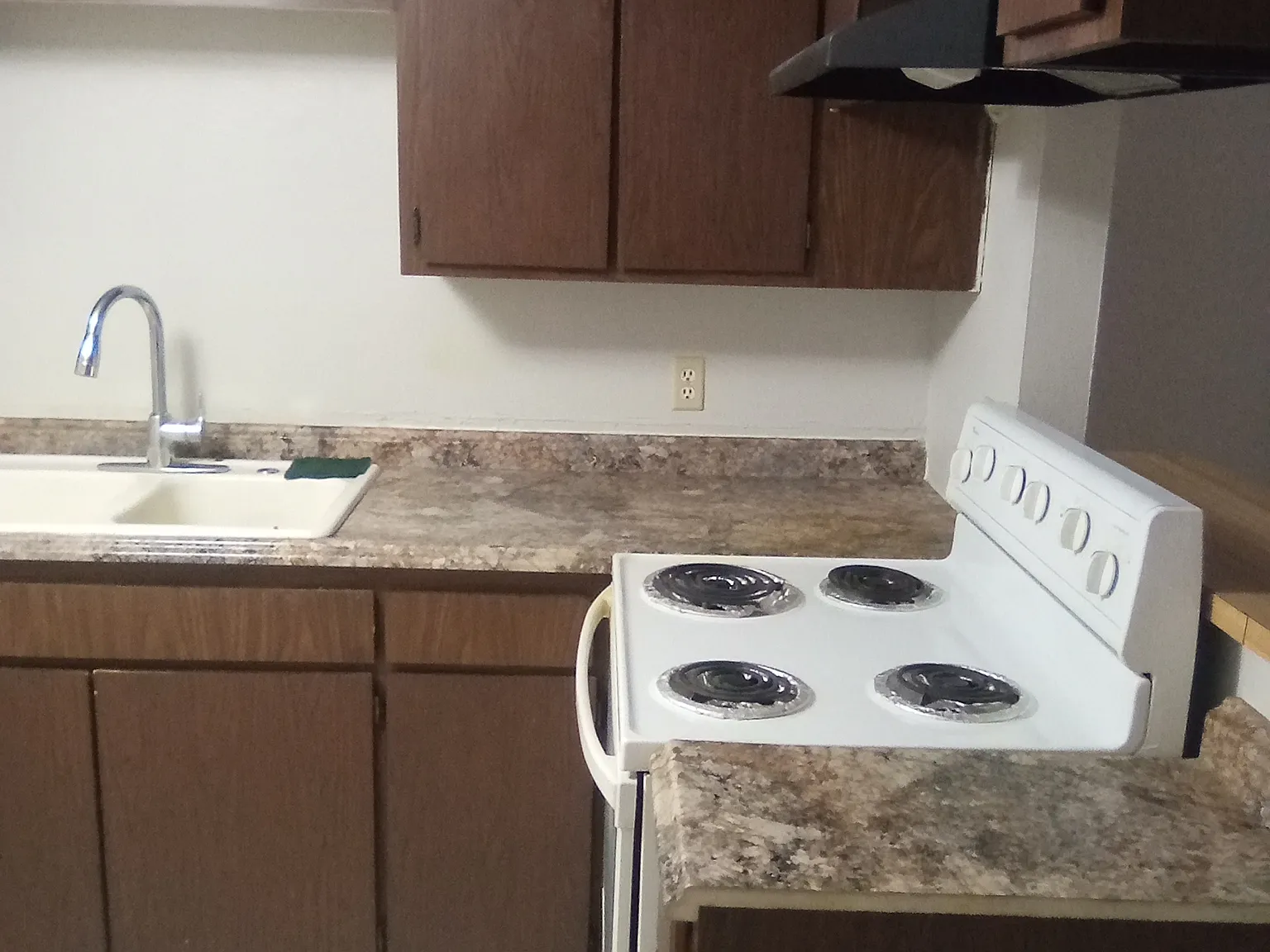 2 bed, 771 sqft, $950 — Photo 4