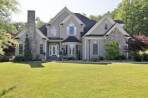 1st image of 5921 Knightsbridge Dr