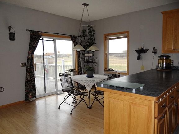 3rd image of 29330 Vermillion Ct NE