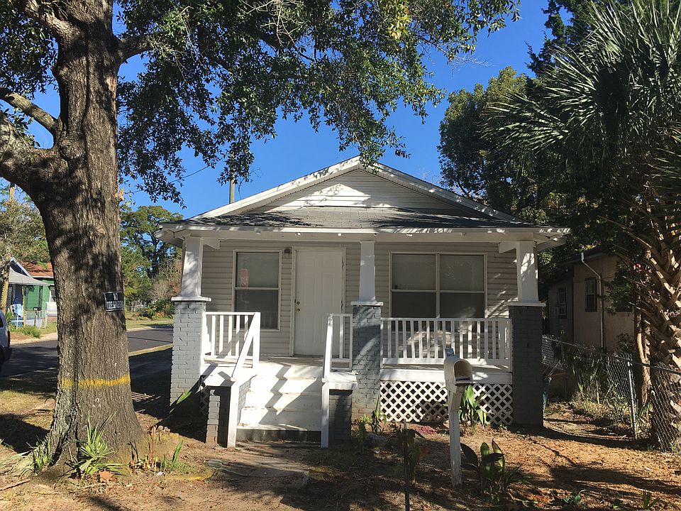 1st image of 1220 N 6th Ave