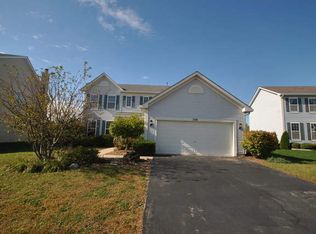 2581 Hennig Rd, Hampshire, IL 60140