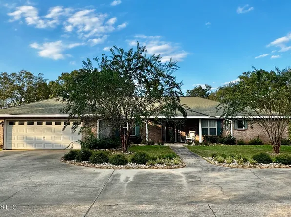 95 W Burnette Rd, Jayess, MS 39641