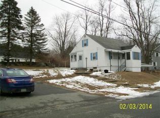 19 Charles St, Dracut, MA 01826