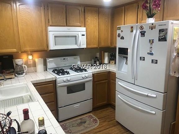 3rd image of 277 Adorno Dr