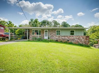 140 Highland Ave, Oak Ridge, TN 37830
