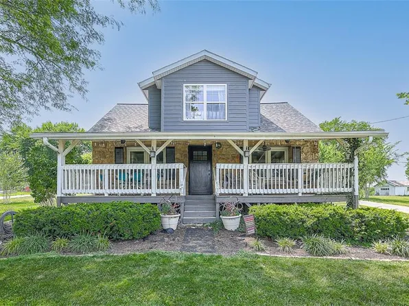 12625 214th St, Linwood, KS 66052