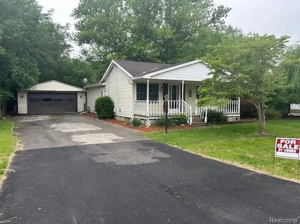 3475 Vermont Ct, Monroe, MI 48161