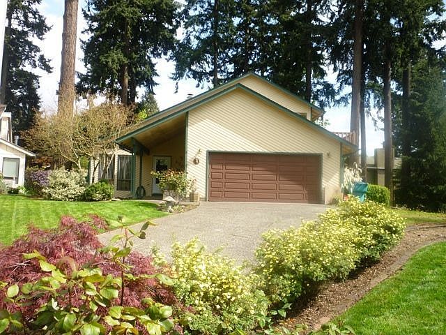 1st image of 1707 SE 114th Ct