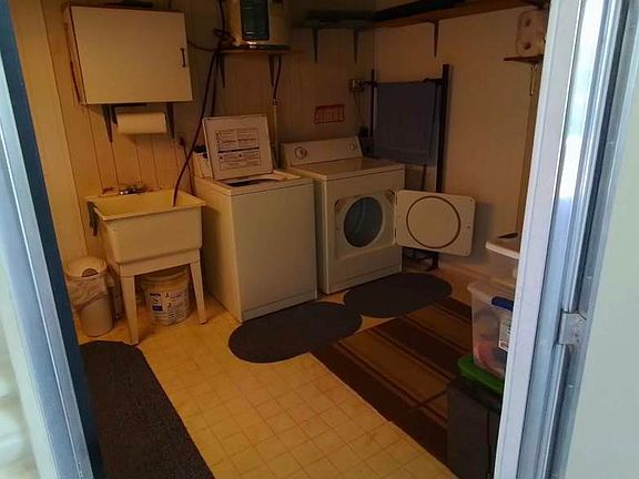 5th image of 1050 S Arizona Blvd #108