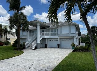 391 Randy Ln, Fort Myers Beach, FL 33931