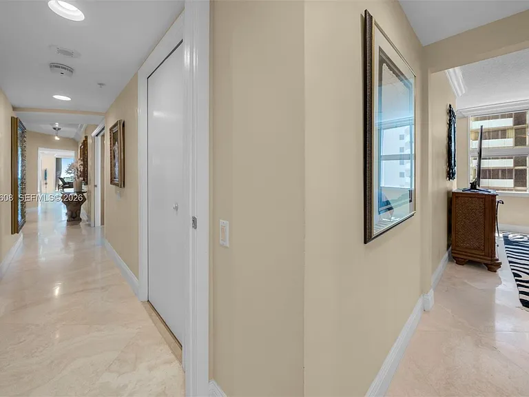 1500 Ocean Dr #702 — Photo 18