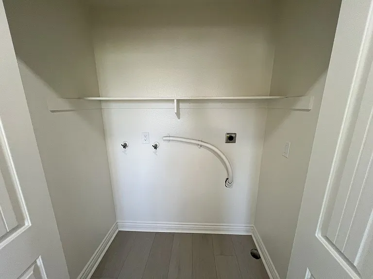 431 Van Houten Ave — Photo 17