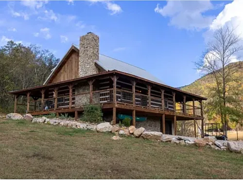 821 Tomahawk Dr Photo 1