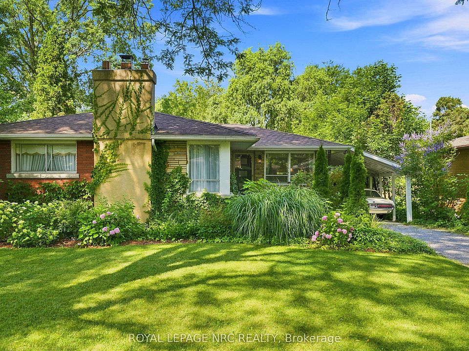 1st image of 102 Masterson Dr