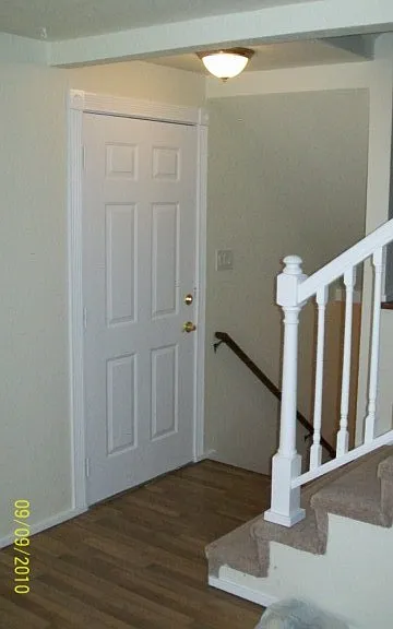 912 N 165th St #8 — Photo 11