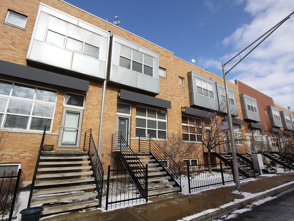 1st image of 2550 W. Bloomingdale #1st floor