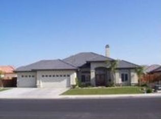 4504 Crosshaven Ave, Bakersfield, CA 93313
