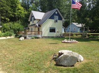 367 Spring Valley St, Beulah, MI 49617