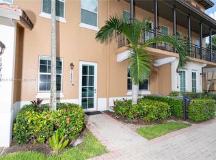 14770 SW 10th St #10504, Hollywood, FL 33027