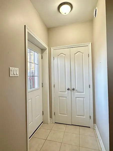 Building Photo - 187 Bourdeau Blvd #1