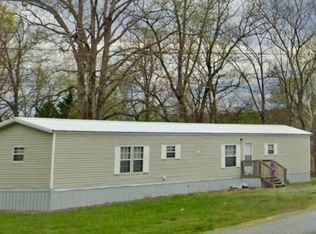 927 Mount Vernon Rd, Tunnel Hill, GA 30755