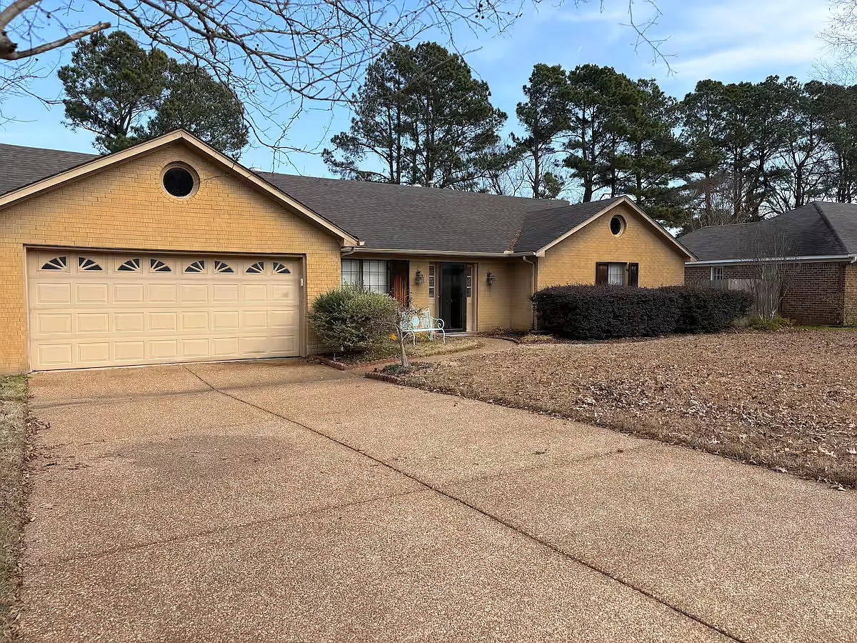 3 bed, 1789 sqft, $2,500 — Photo 3