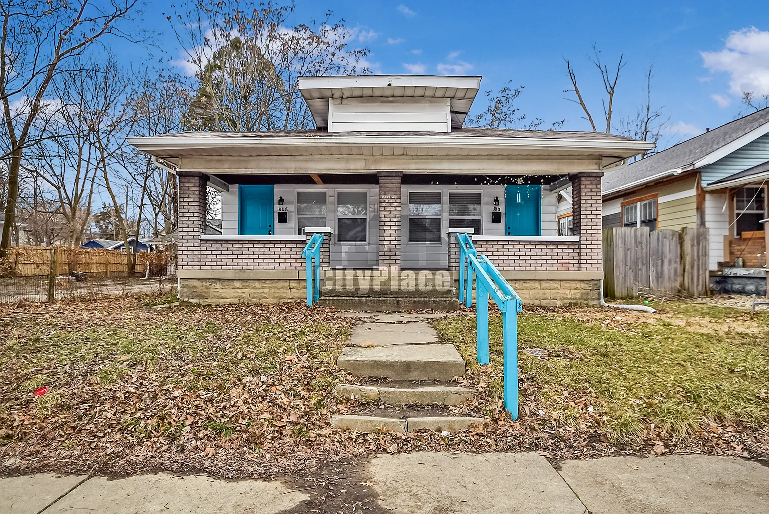 808 N Gladstone Ave photo 1