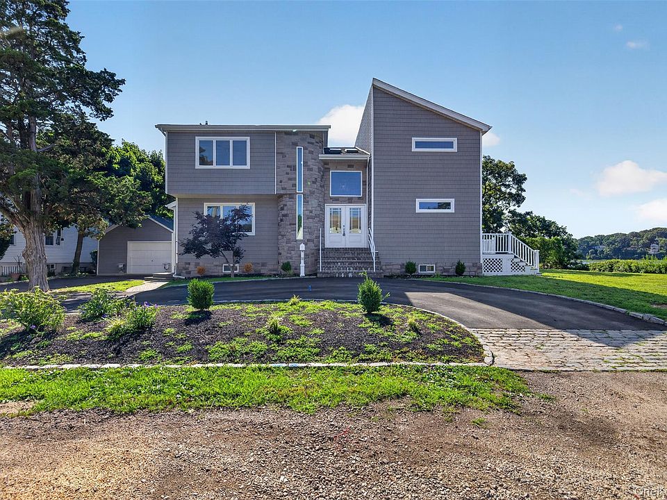 1st image of 35 Adams Avenue