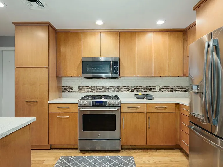 2138 Lombard St #2A — Photo 4