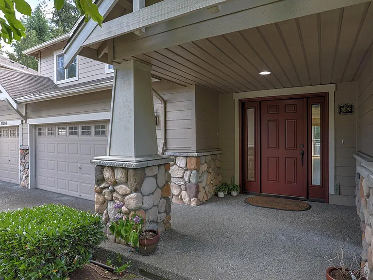 22503 NE 98th Pl — Photo 2