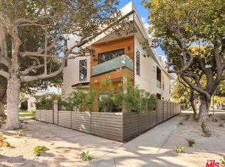 2565 Veteran Ave, Los Angeles, CA 90064