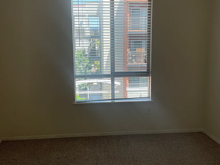 100 S Alameda St #359 — Photo 5