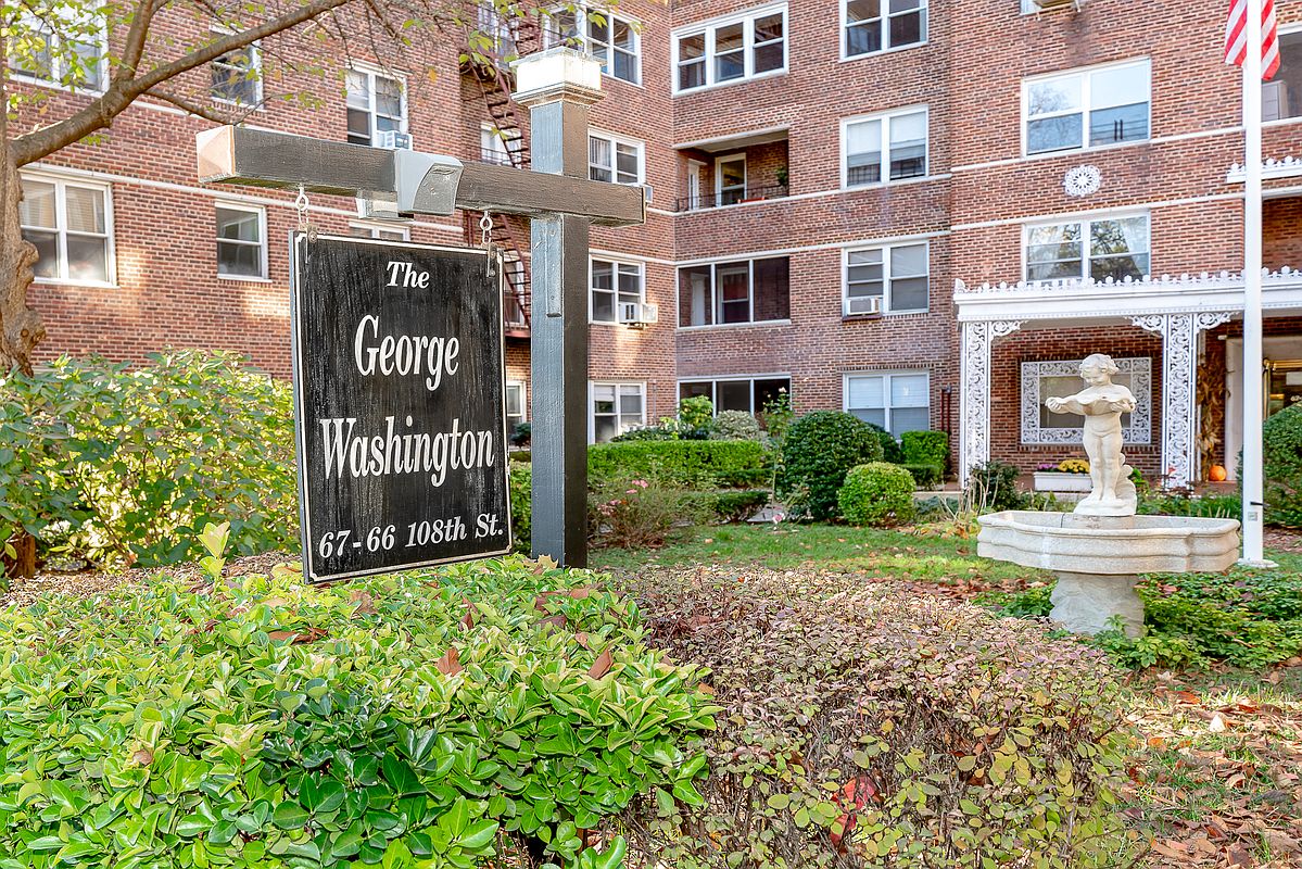 67 66 108th Street A42 in Forest Hills Queens StreetEasy