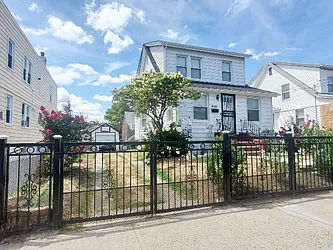 Sold by The Encore Property Group