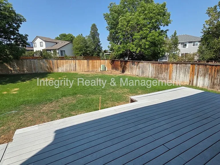 5056 Weeping Willow Cir — Photo 34