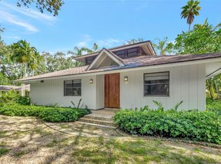 6910 SW 71st Ct, Miami, FL 33143