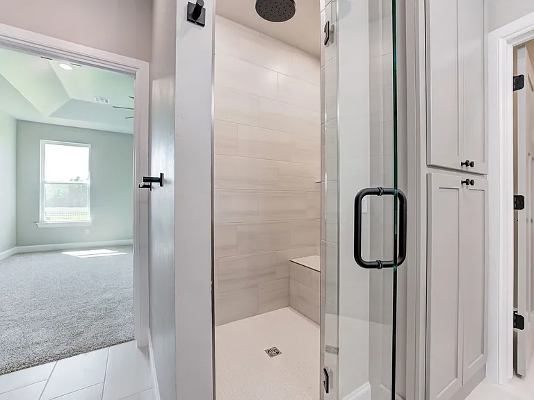 2728 Dunham Dr — Photo 33