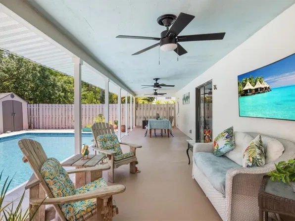 8795 101st Ct, Vero Beach, FL 32967