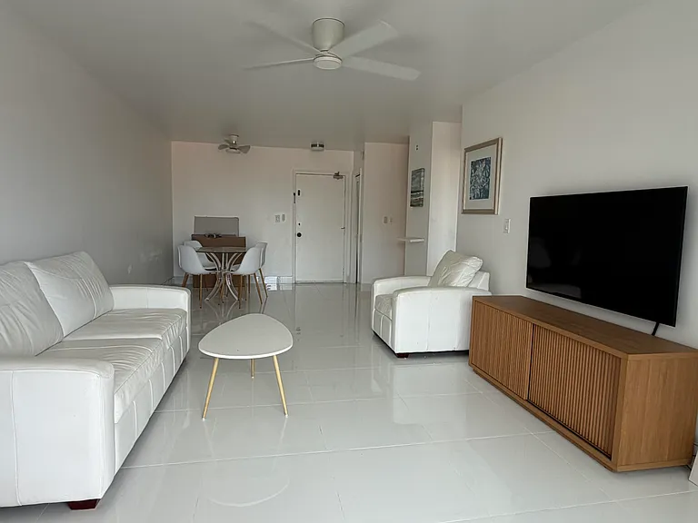 3000 Riomar St #703 — Photo 9
