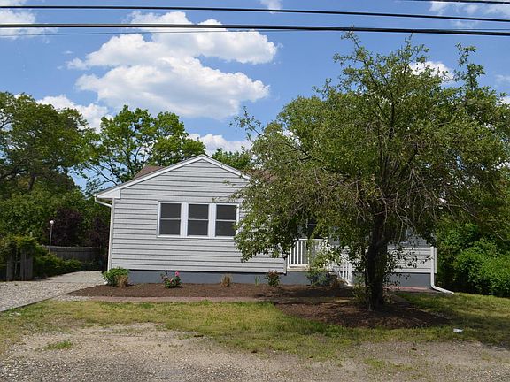 2nd image of 1806 Shore Blvd