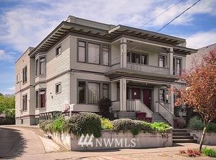 943 24th Ave, Seattle, WA 98122