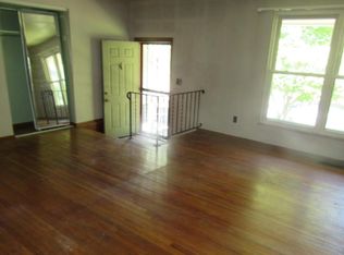 1471 Thurell Rd, Columbus, OH 43229