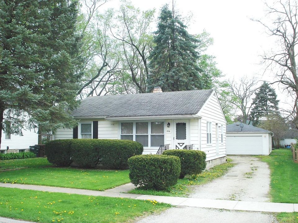 2 bedroom ranch with 2 car detached garage on crawl space