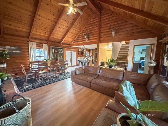 5th image of 567 Mountain Shadow Rd