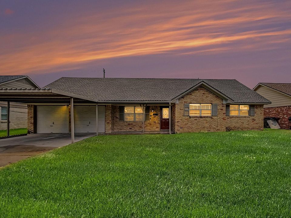 1st image of 2717 Hillshire Dr