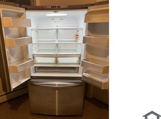 1285 Pembroke St #2L, Bridgeport, CT 06608