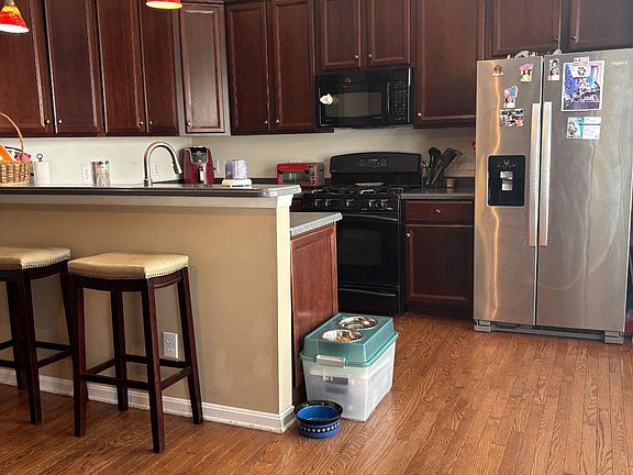 5th image of 1803 Darlington Ln