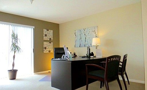4th image of 1140 Town Centre Dr APT 06