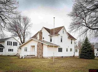 19 N Osborne St, Sherburn, MN 56171