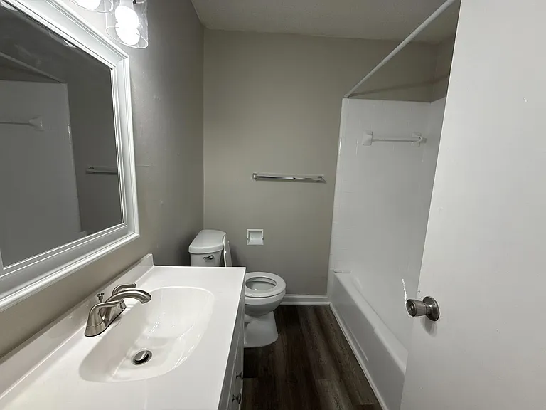 Caswell at Central Avenue — Photo 9